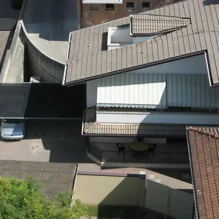 Rosa Apartman
